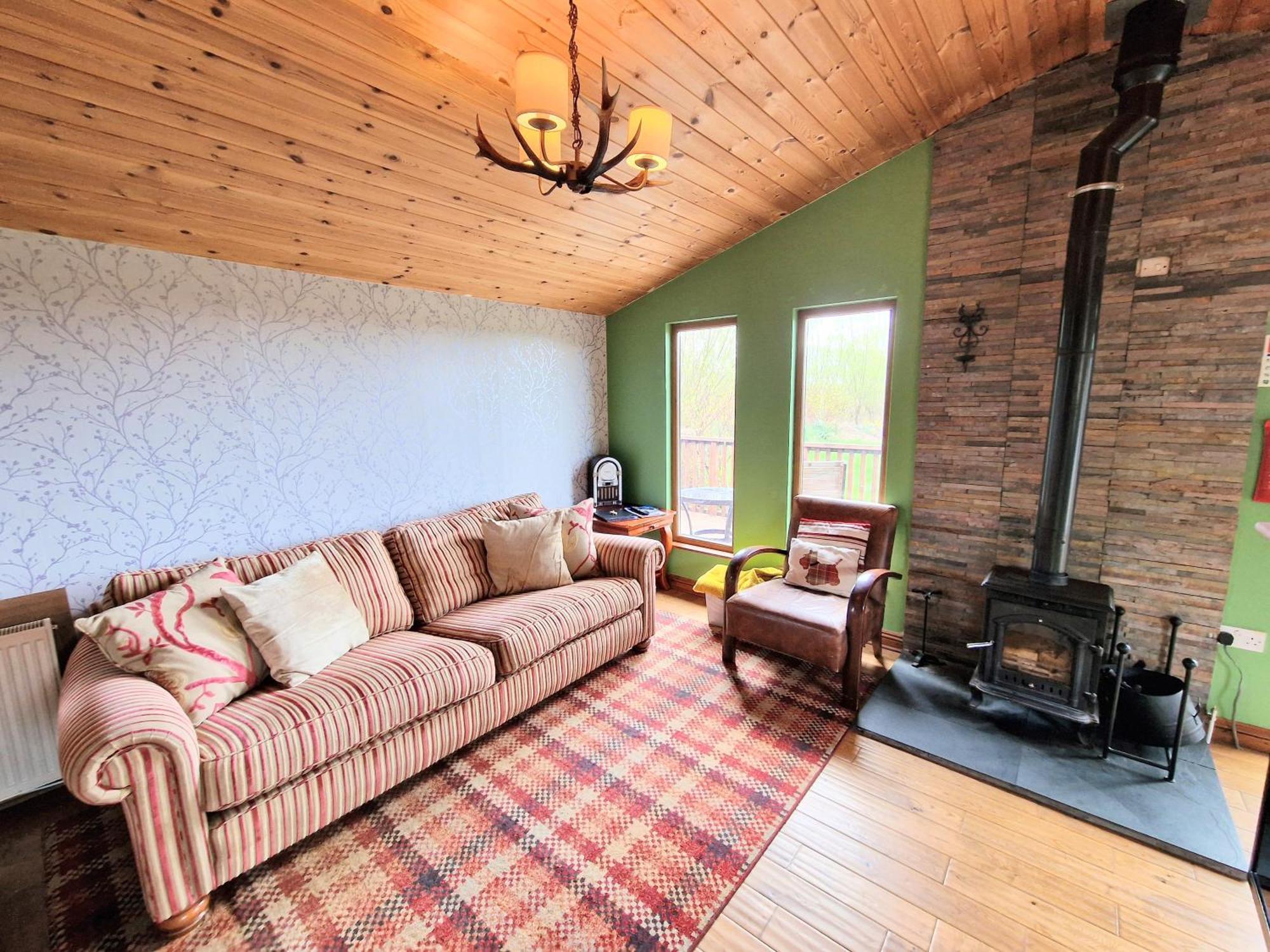 Torridon 1 With Private Hot Tub - Fife - Loch Leven - Lomond Hills- Pet Friendly Villa Kelty Exteriör bild